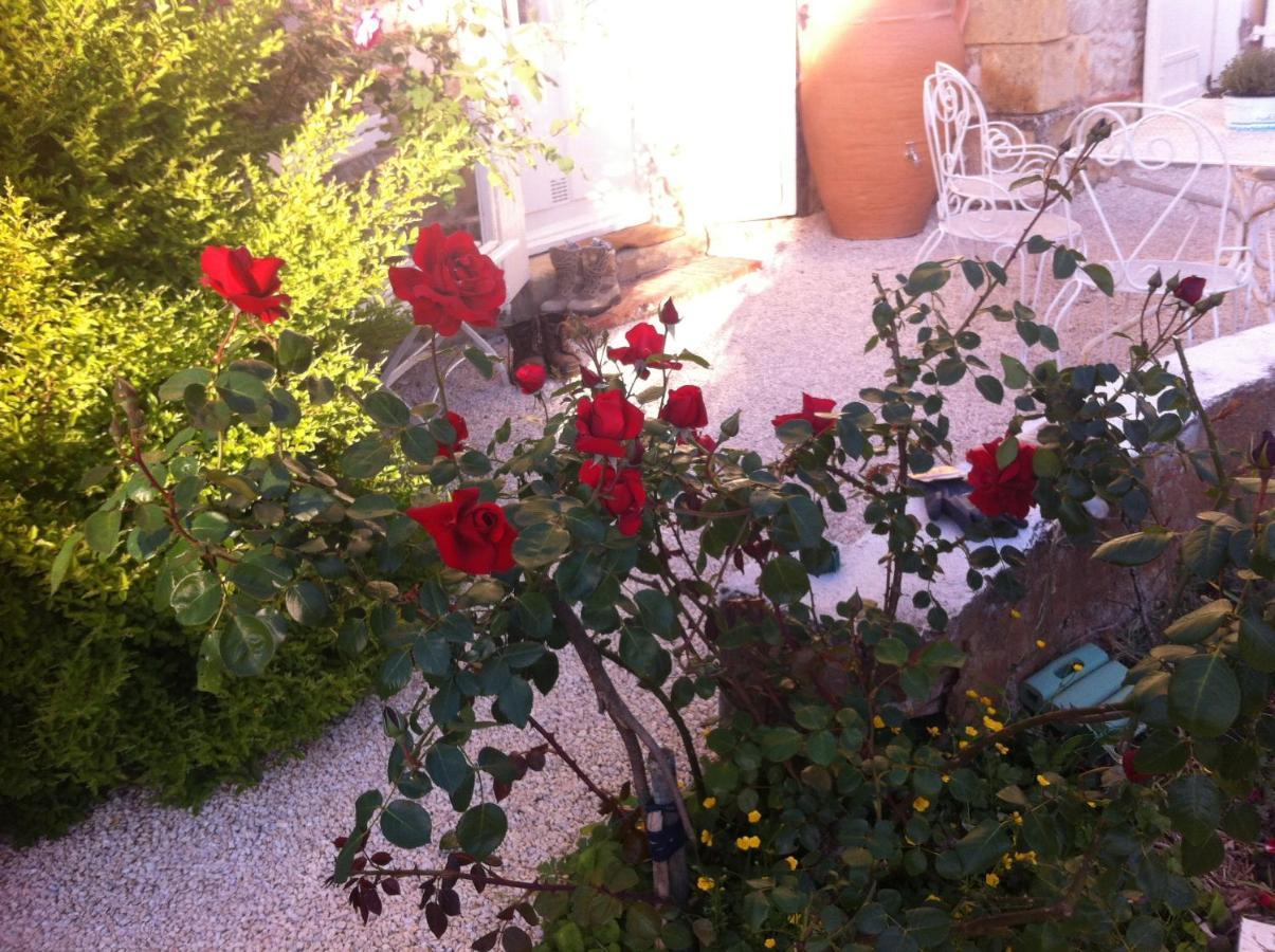 L'Ecrin Bed & Breakfast Villeneuve-sur-Lot Eksteriør bilde